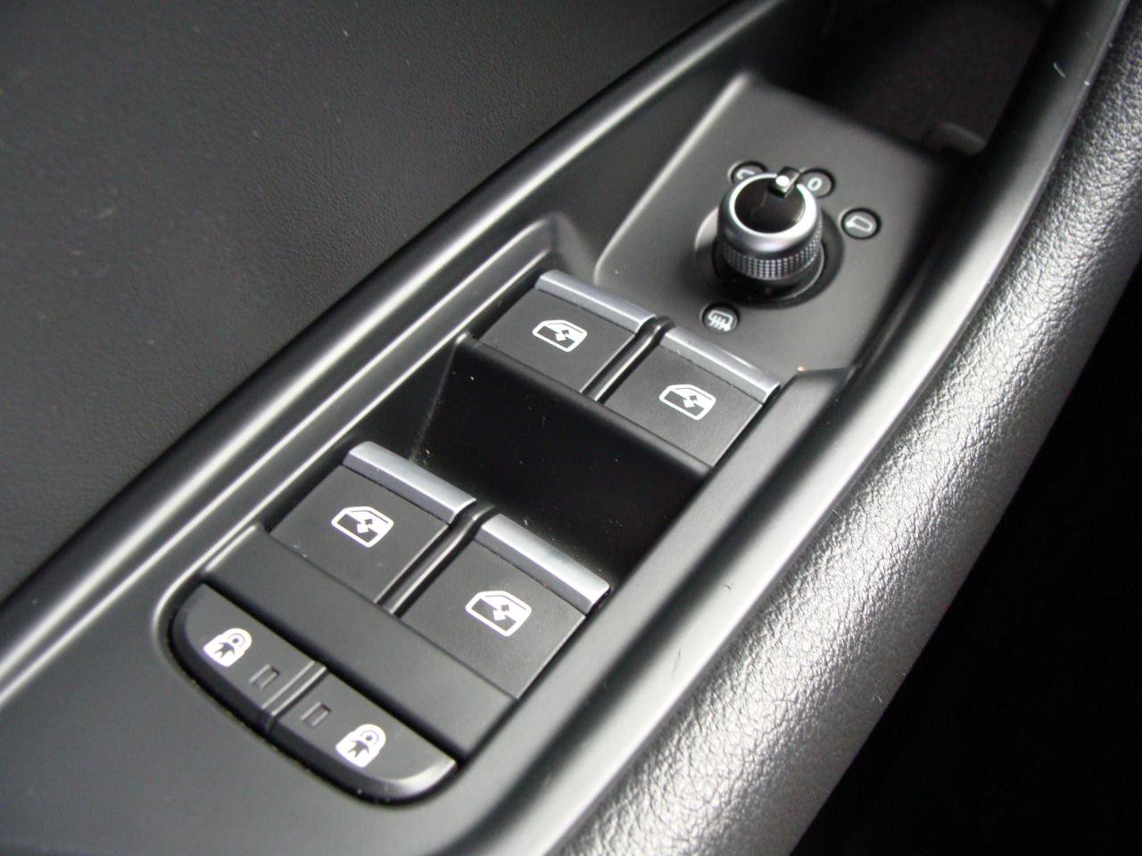 Used 2021 Audi A4 2.0T Premium w/ Convenience Package AWD/4WD image 27