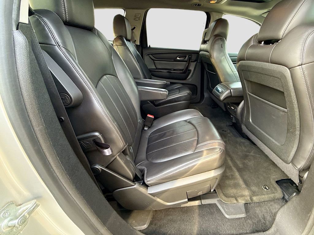 Used 2015 Chevrolet Traverse LTZ image 31