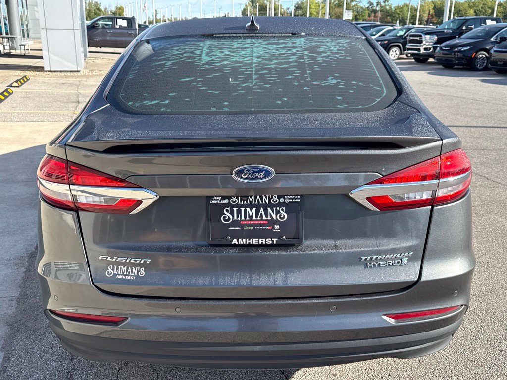 Used 2019 Ford Fusion Titanium FWD image 10