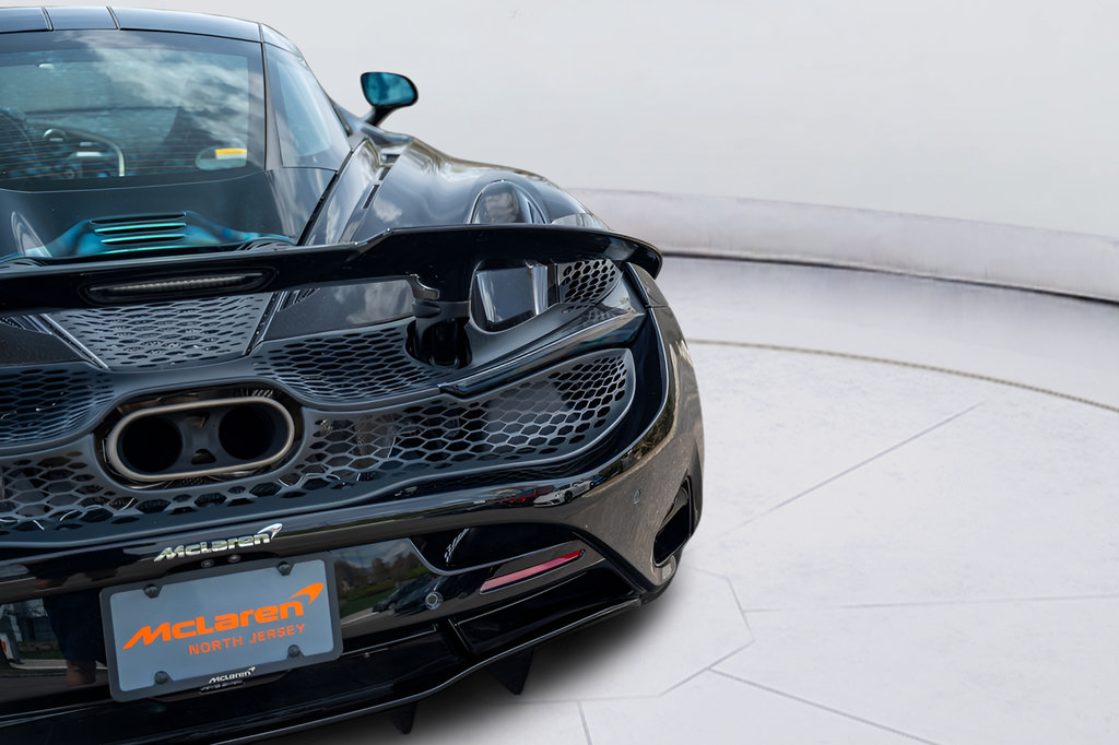 New 2026 McLaren 750S RWD image 34