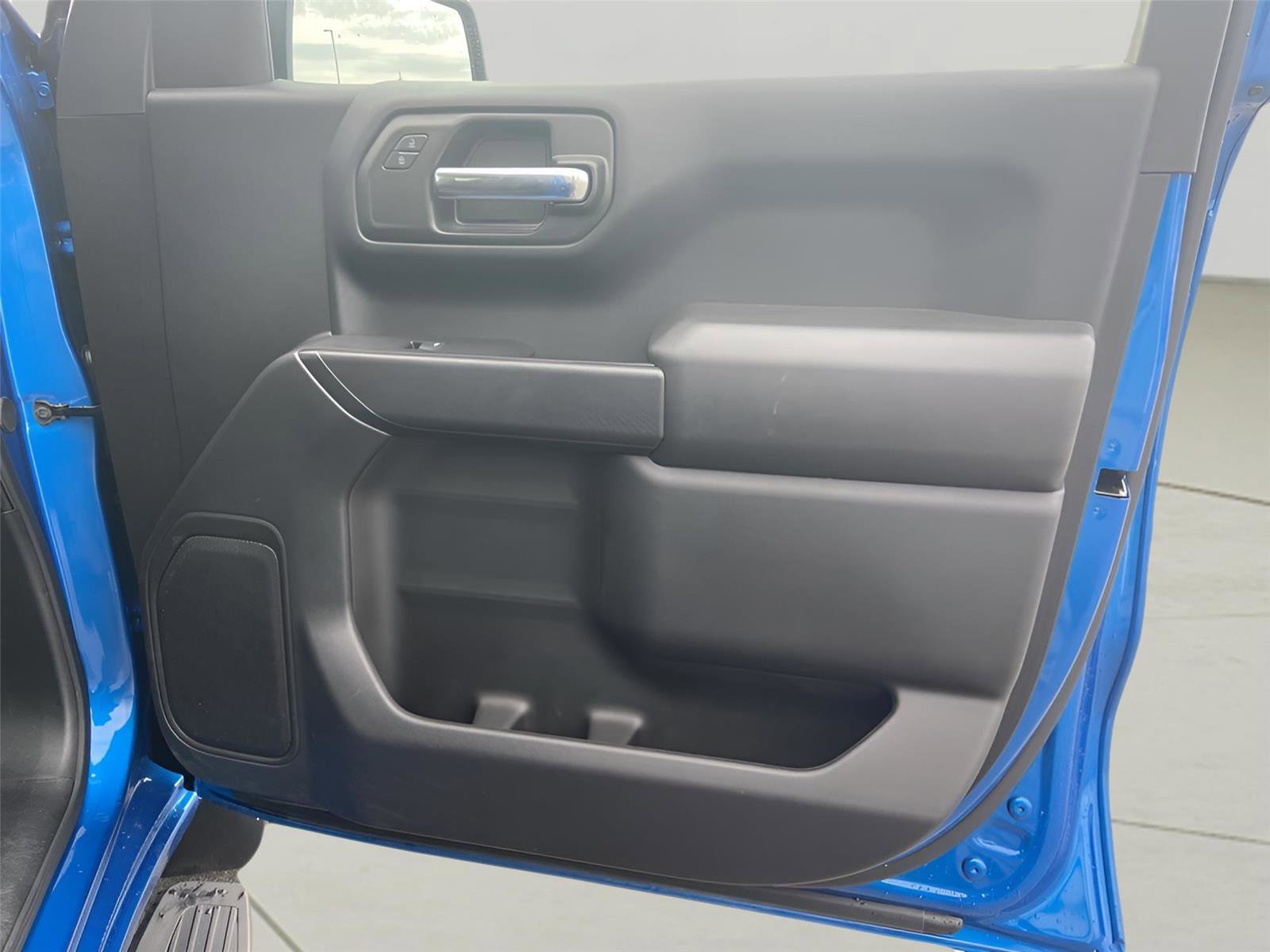 Used 2024 Chevrolet Silverado 1500 Custom image 20