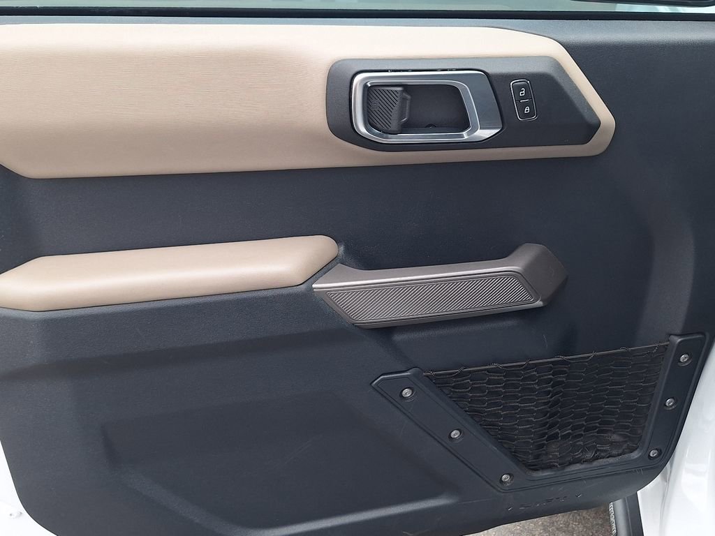 Used 2023 Ford Bronco Wildtrak AWD/4WD image 9