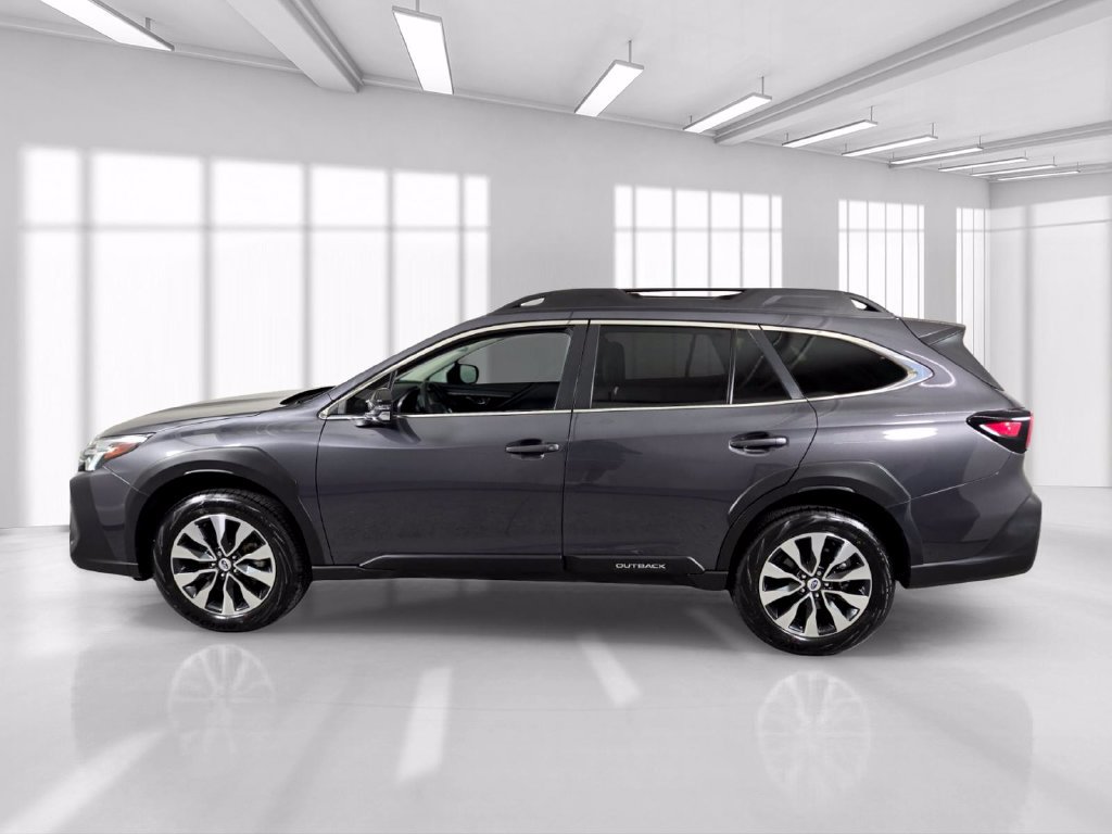 Certified 2024 Subaru Outback Limited XT AWD/4WD image 4