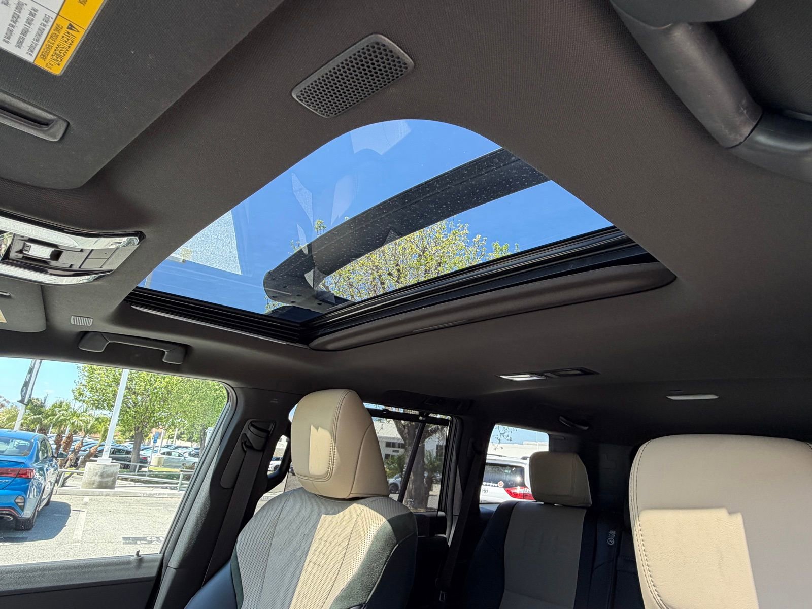 Used 2024 Lexus GX 550 AWD/4WD image 24