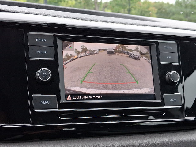 Used 2023 Volkswagen Taos S FWD image 17