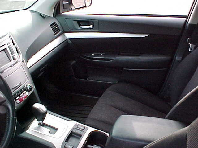 Used 2014 Subaru Legacy 2.5i Premium image 21