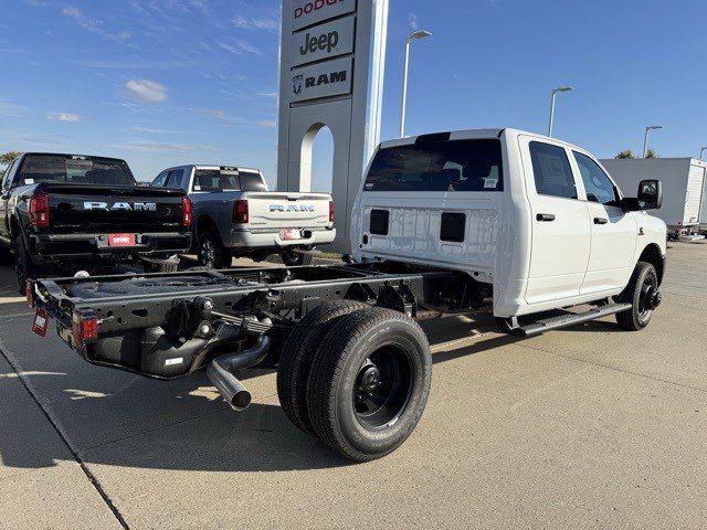 New 2026 RAM 3500 Tradesman w/ Cold Weather Group image 7