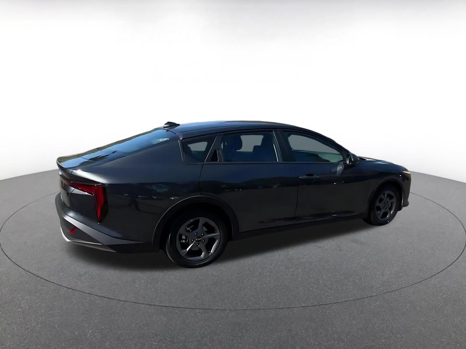 Used 2025 Kia K4 FWD image 14