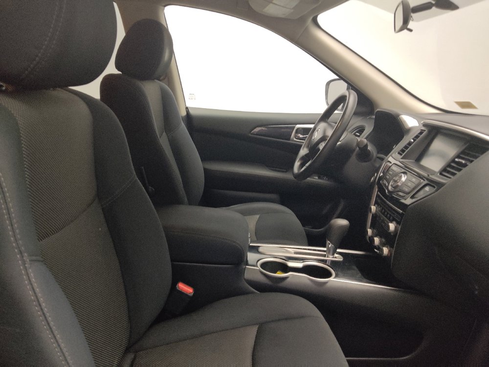 Used 2017 Nissan Pathfinder S FWD image 21