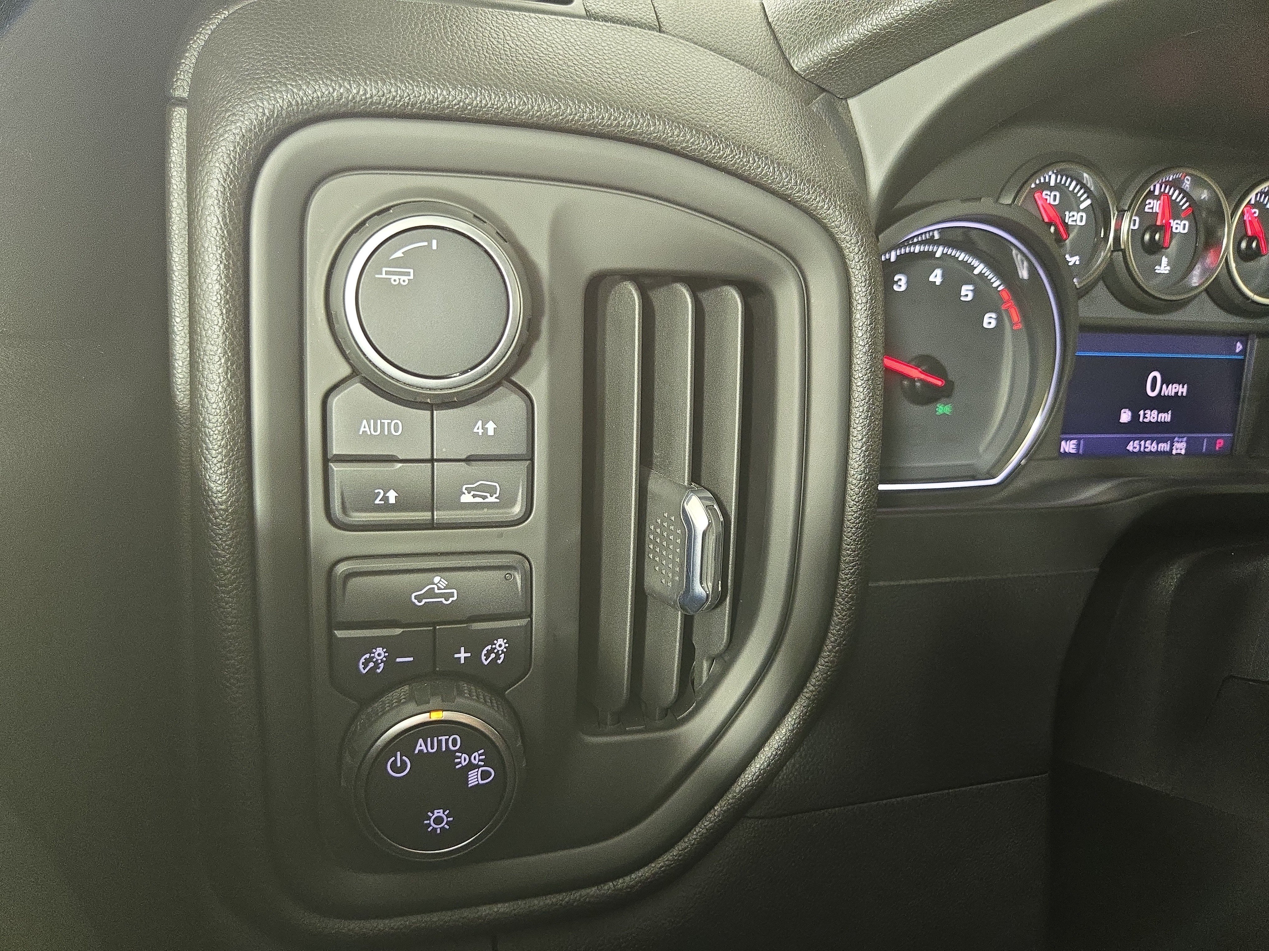 Certified 2022 Chevrolet Silverado 1500 Custom w/ Safety Confidence Package AWD/4WD image 24