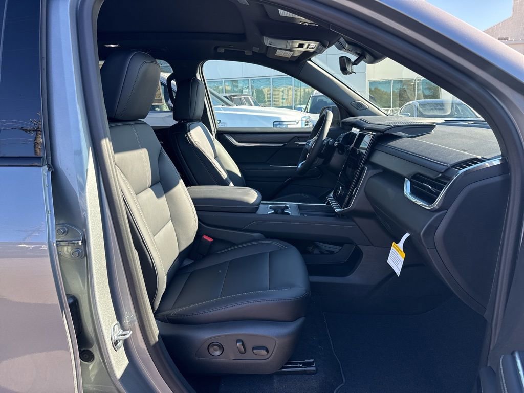 New 2026 GMC Acadia Elevation w/ Black Edition image 19