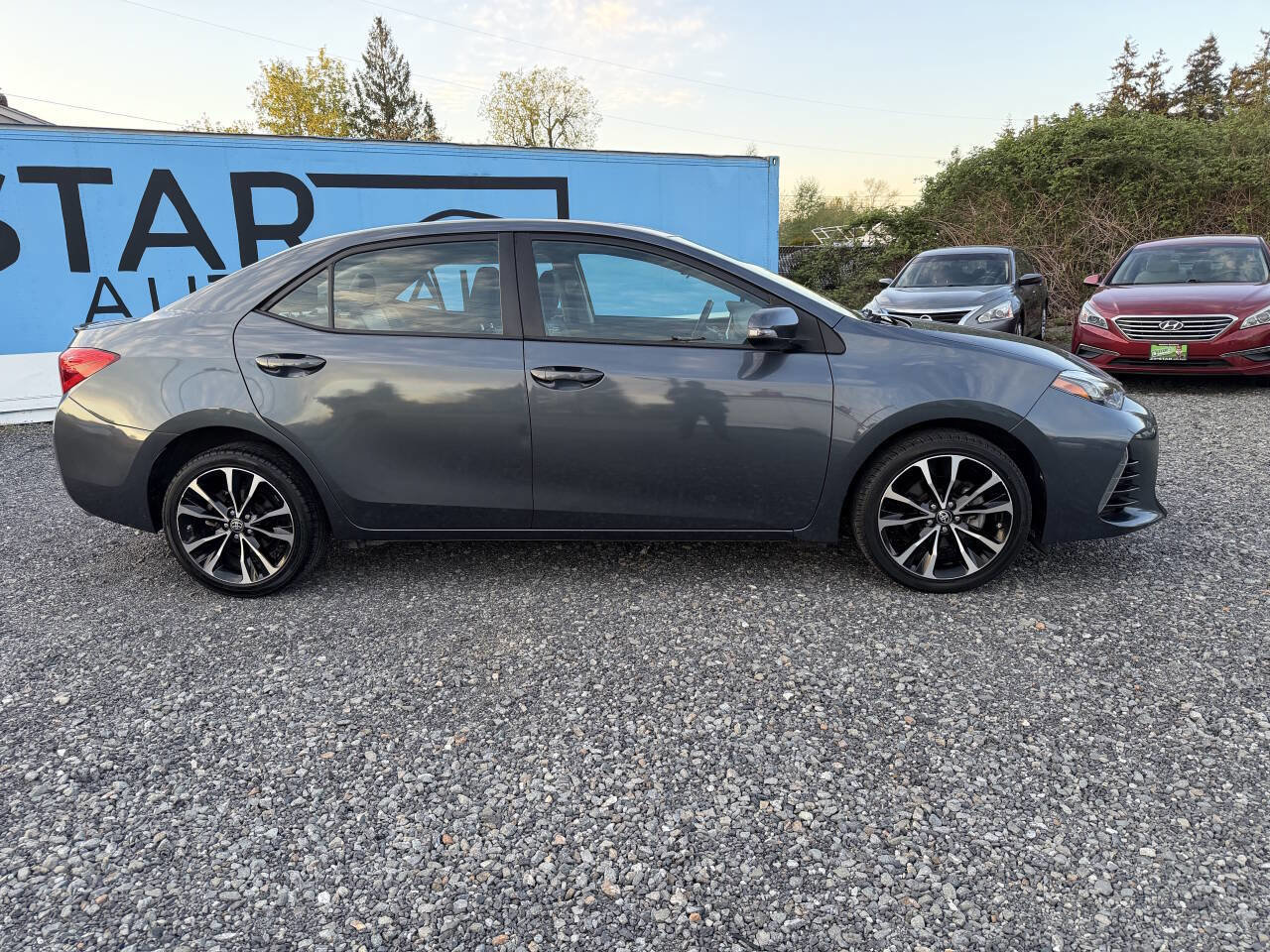 Used 2017 Toyota Corolla XSE w/ Carpet Mat Package (TMS) FWD image 2