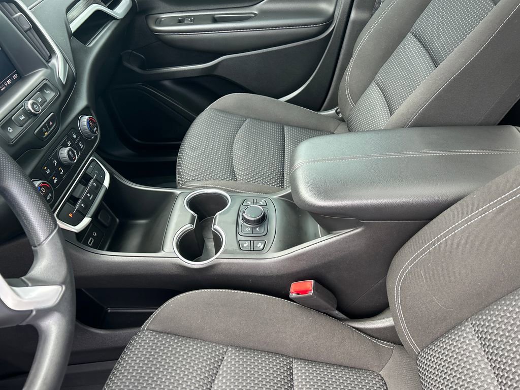 Certified 2022 GMC Terrain SLE w/ Driver Convenience Package FWD image 30