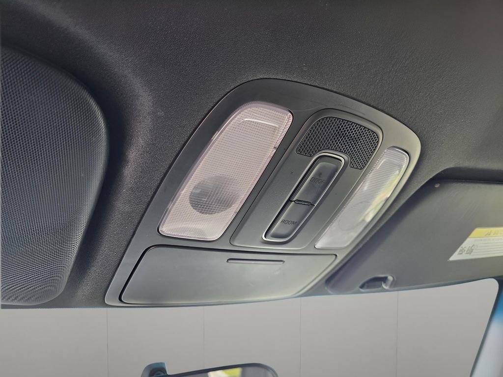 Used 2018 Kia Soul FWD image 22