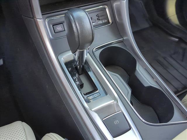 Used 2020 Subaru Ascent Limited w/ Technology Package image 12