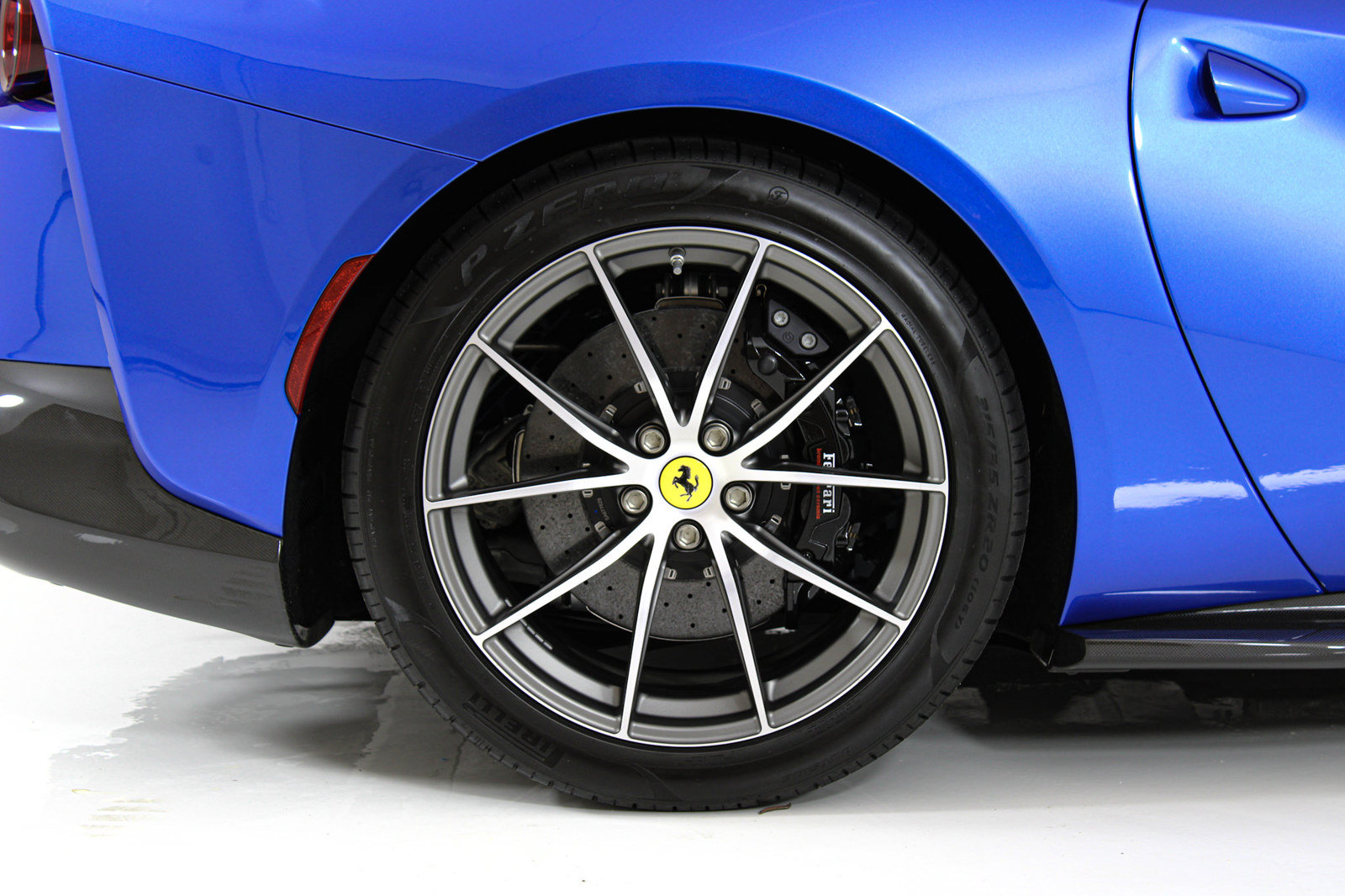Certified 2022 Ferrari 812 GTS RWD image 60