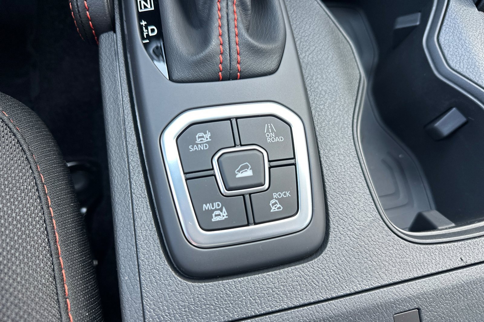 New 2026 Nissan Frontier PRO-4X w/ Pro-4x Convenience Package image 33