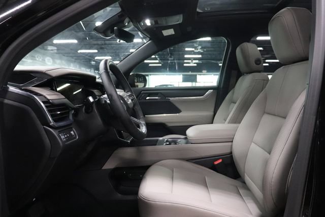 Used 2026 GMC Acadia Elevation w/ Elevation Premium Package FWD image 10