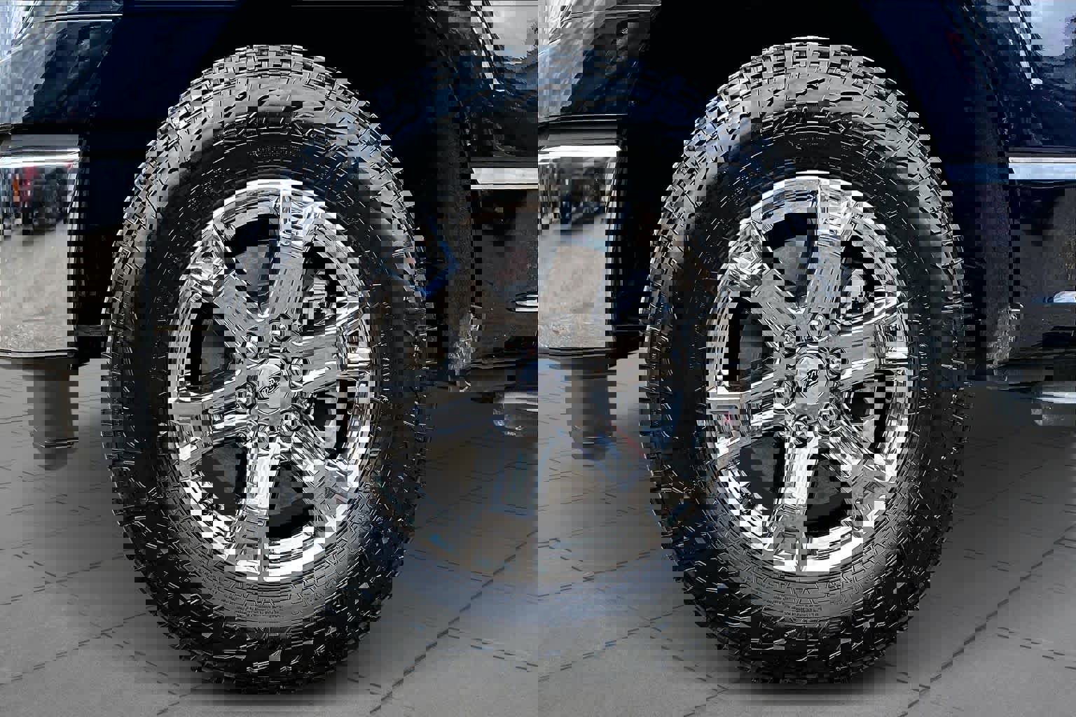 Used 2023 Ford F150 XLT w/ Equipment Group 302A High image 11