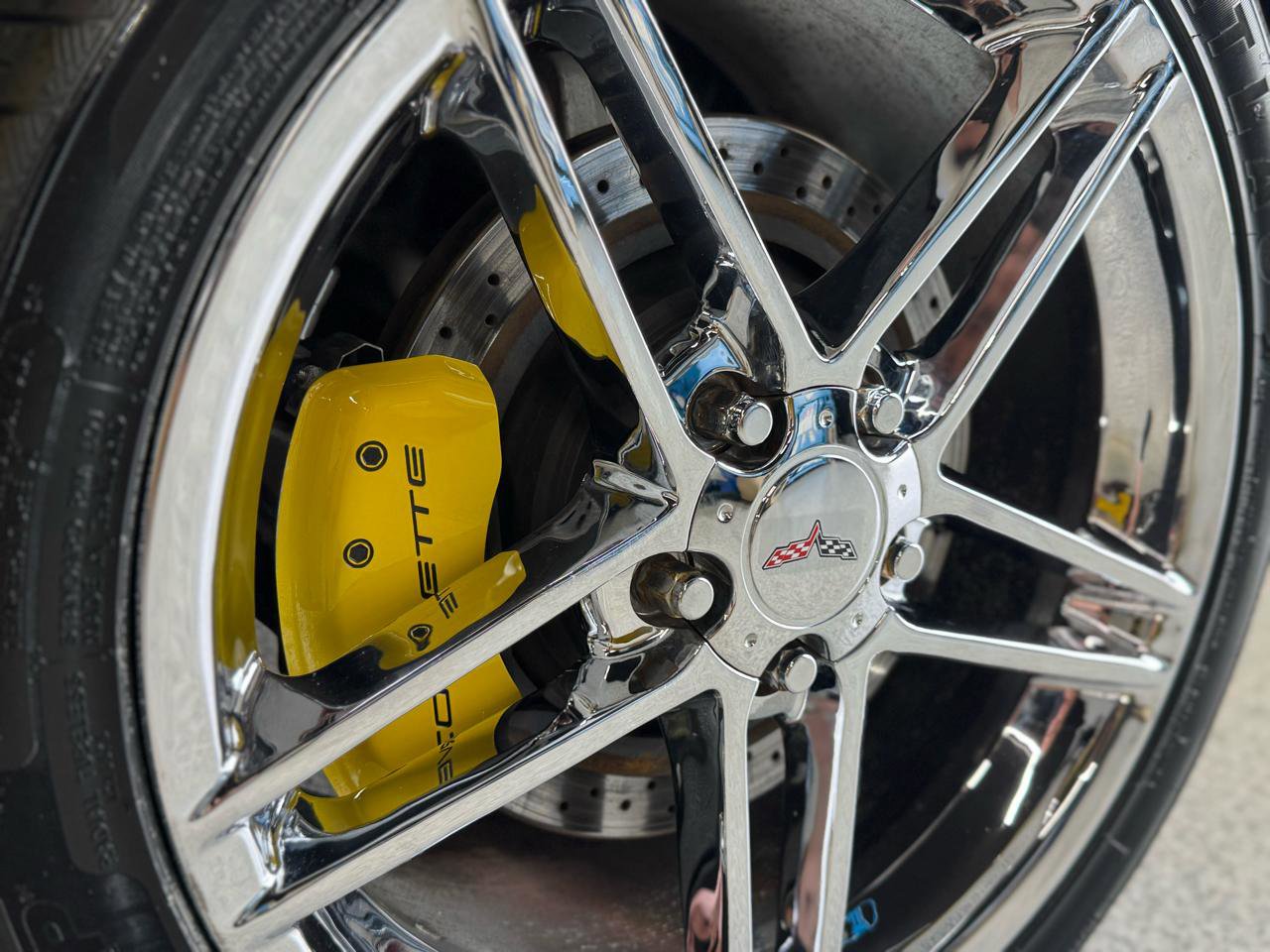 Used 2006 Chevrolet Corvette Convertible w/ Preferred Equipment Group image 36