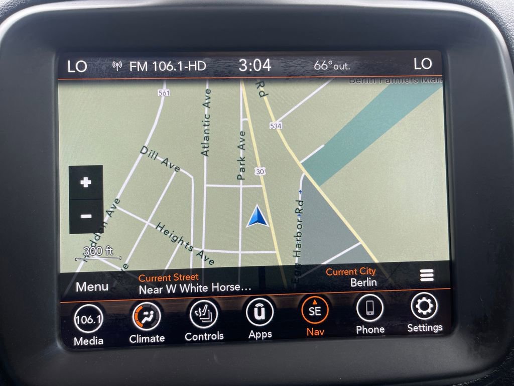 Used 2020 Jeep Renegade Altitude AWD/4WD image 29