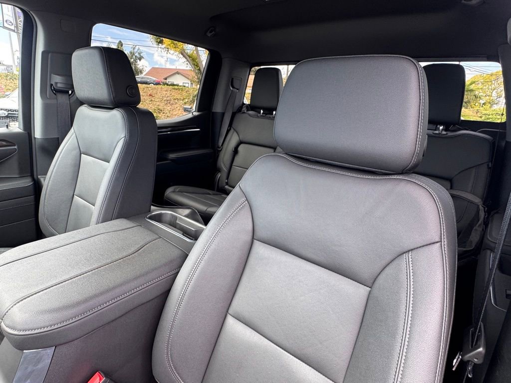 Used 2025 Chevrolet Silverado 1500 LT Trail Boss w/ LT Trail Boss Premium Package image 19