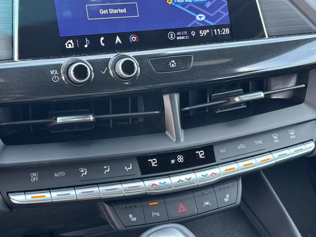 New 2026 Cadillac CT4 Luxury AWD/4WD image 19