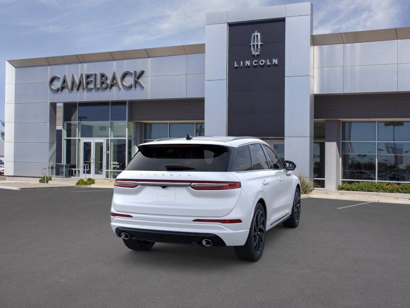 New 2024 Lincoln Corsair Grand Touring w/ Equipment Group 302A AWD/4WD image 8