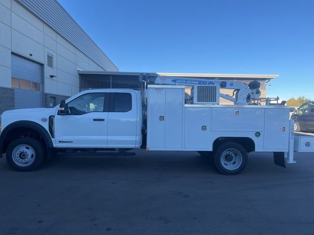 New 2026 Ford F550 4x4 Supercab Super Duty image 3