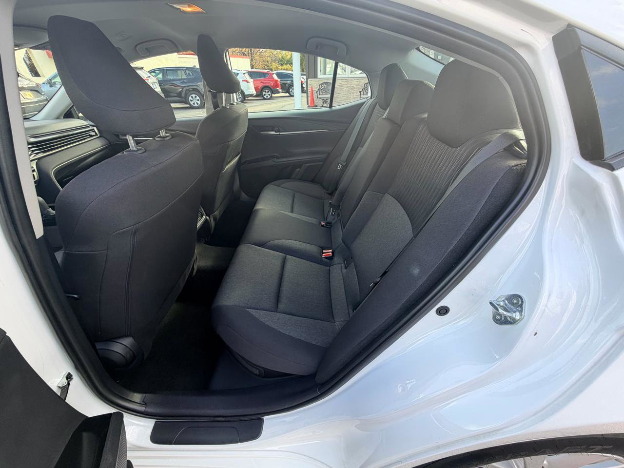Used 2025 Toyota Camry LE FWD image 15