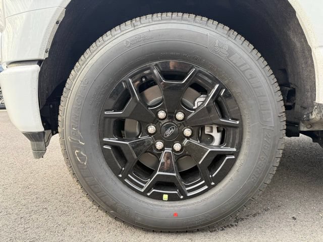 Used 2025 Ford F150 Lightning XLT AWD/4WD image 9