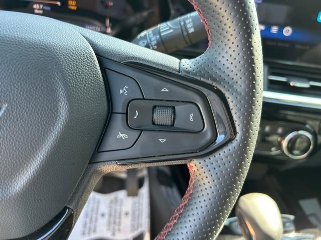 Used 2024 Chevrolet Trax RS w/ Driver Confidence Package image 21