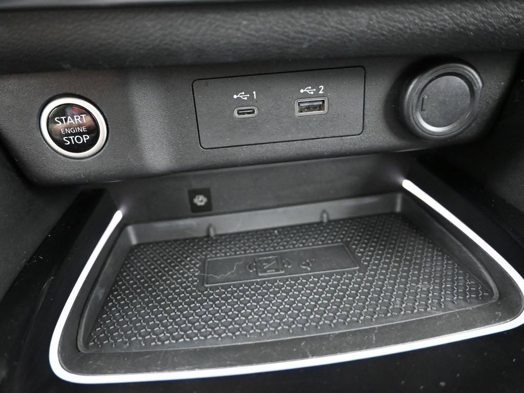 Used 2021 Nissan Rogue Platinum image 22