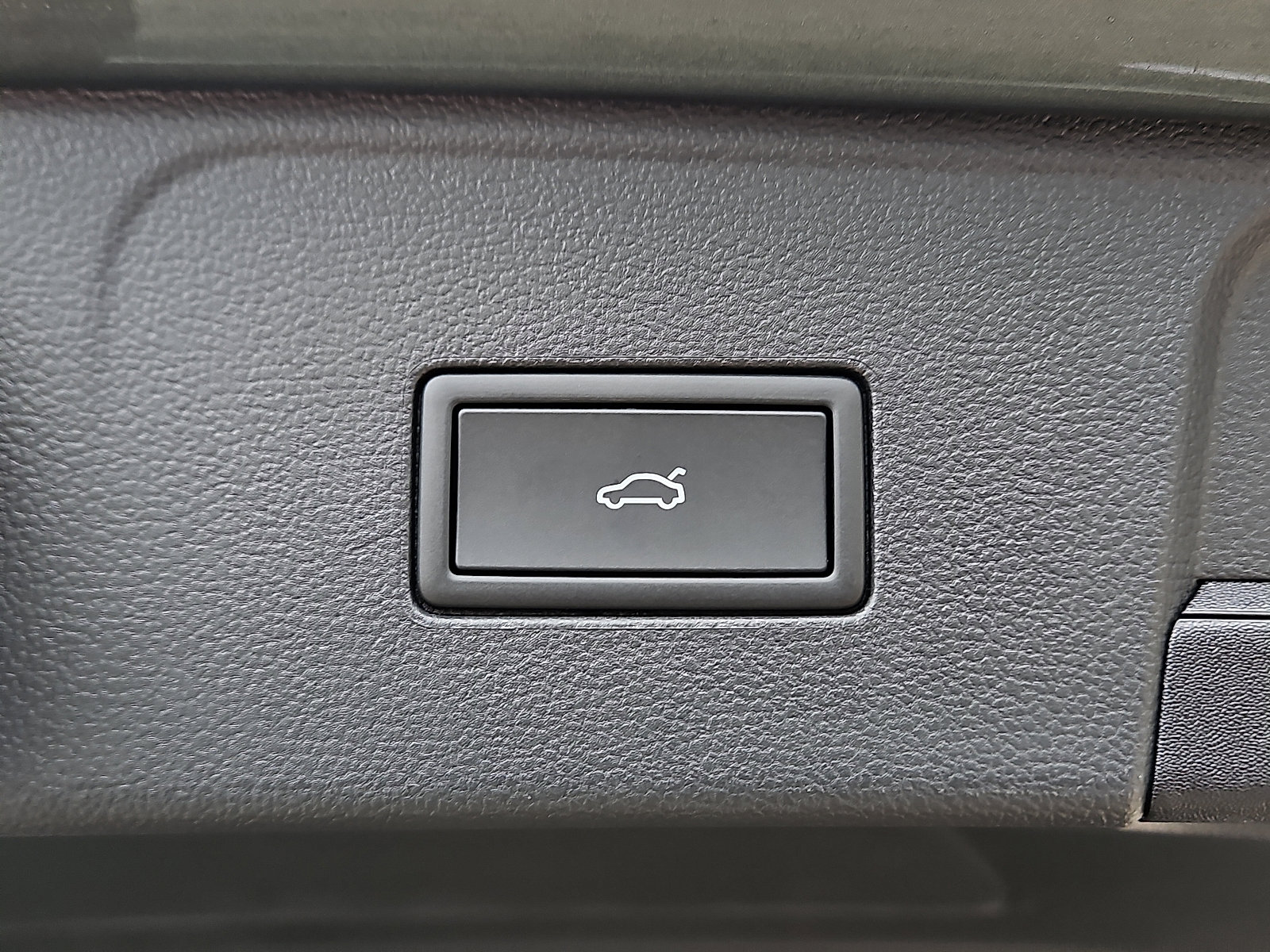 New 2026 Volkswagen Atlas SEL Premium R-Line image 7