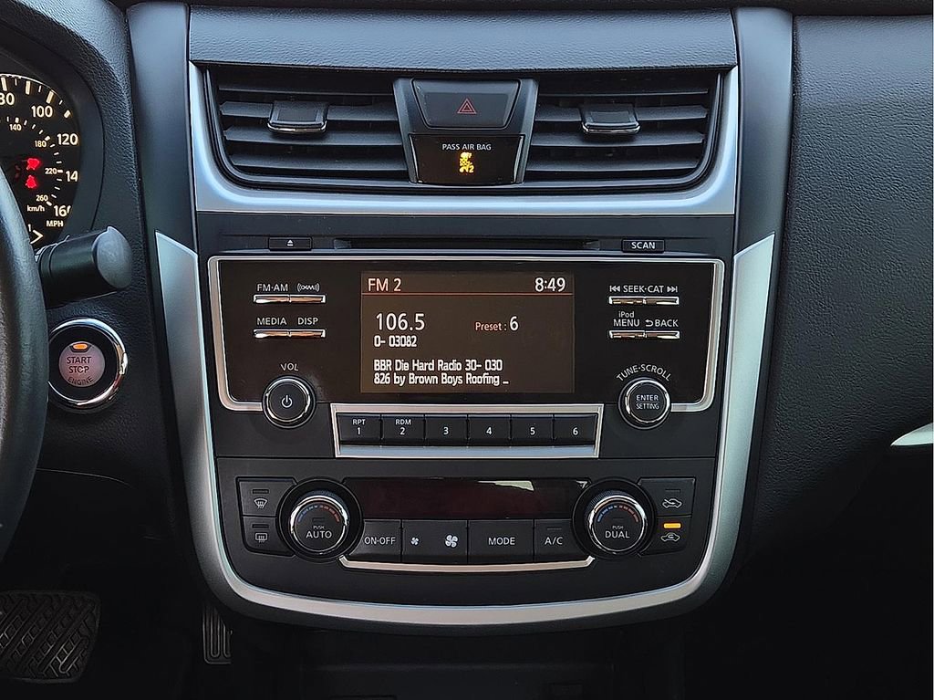 Used 2017 Nissan Altima 2.5 SV FWD image 11
