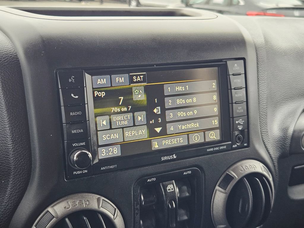 Used 2016 Jeep Wrangler Unlimited Sport image 17