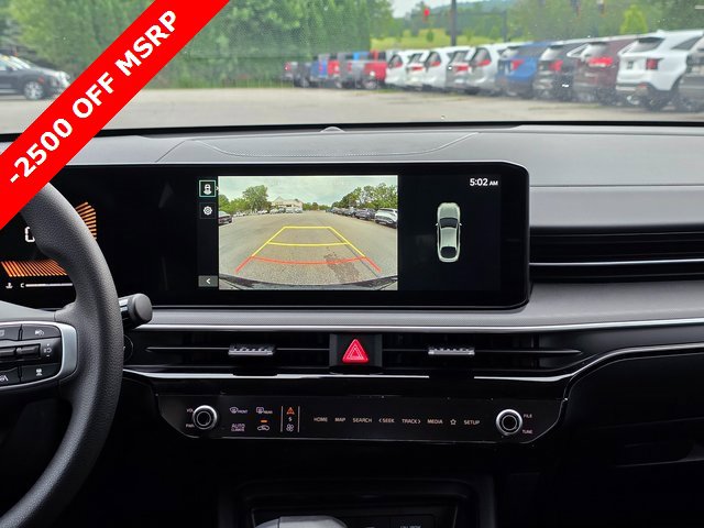 New 2025 Kia K5 LXS image 20