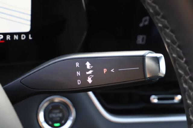 Used 2026 Chevrolet Equinox LT AWD/4WD image 31