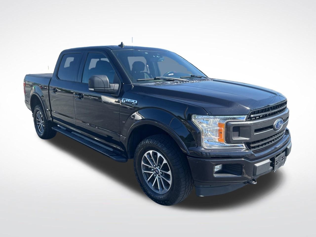 Used 2019 Ford F150 XLT w/ Equipment Group 302A Luxury AWD/4WD image 9