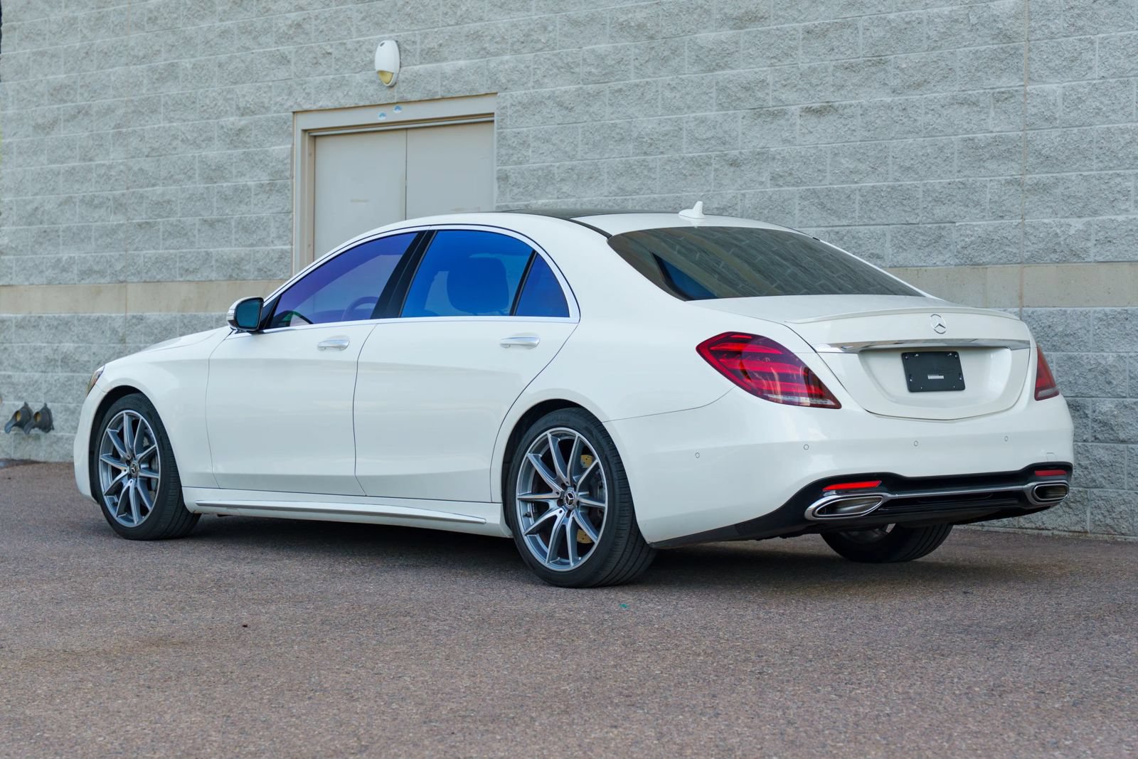 Used 2019 Mercedes-Benz S 450 Sedan image 3