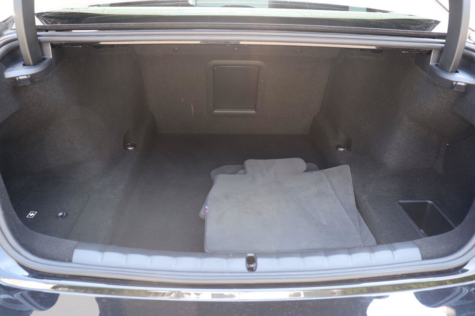 Used 2023 BMW 740i RWD image 13