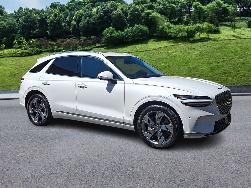 Used 2025 Genesis Electrified GV70 Advanced image 6