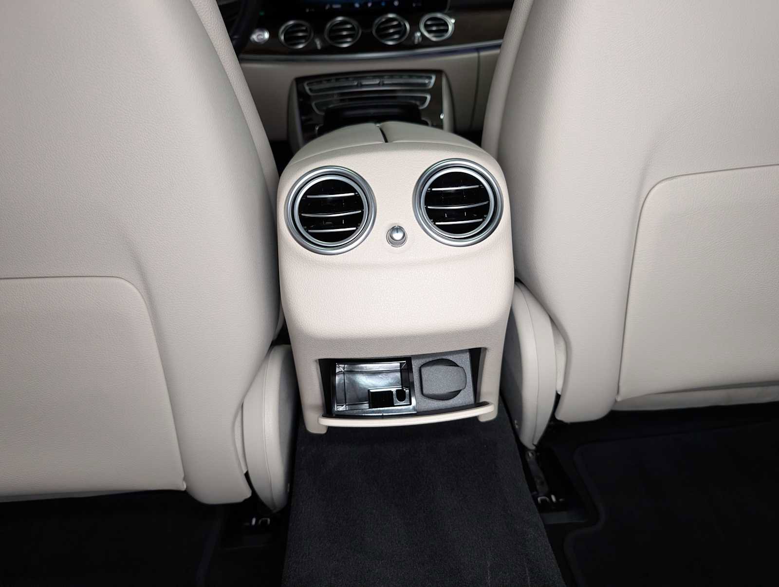 Certified 2023 Mercedes-Benz E 350 4MATIC Sedan image 23