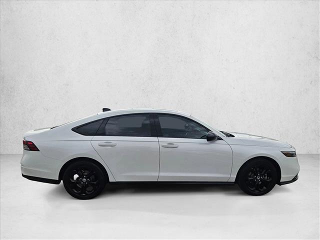 Used 2025 Honda Accord SE image 4