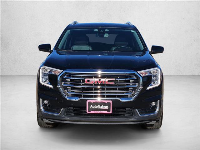 Used 2023 GMC Terrain SLT FWD image 3