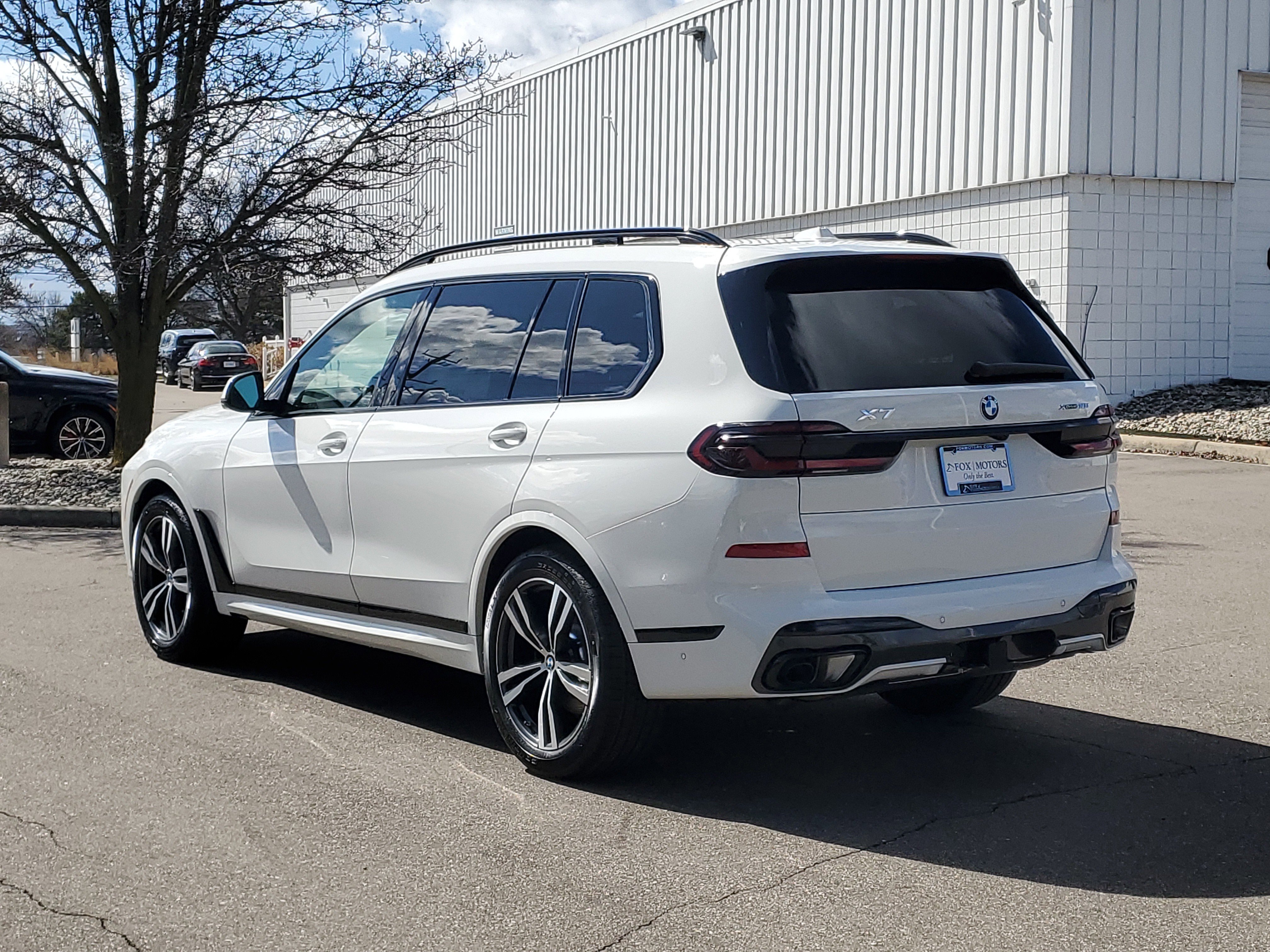 New 2026 BMW X7 xDrive40i w/ Executive Package video 2