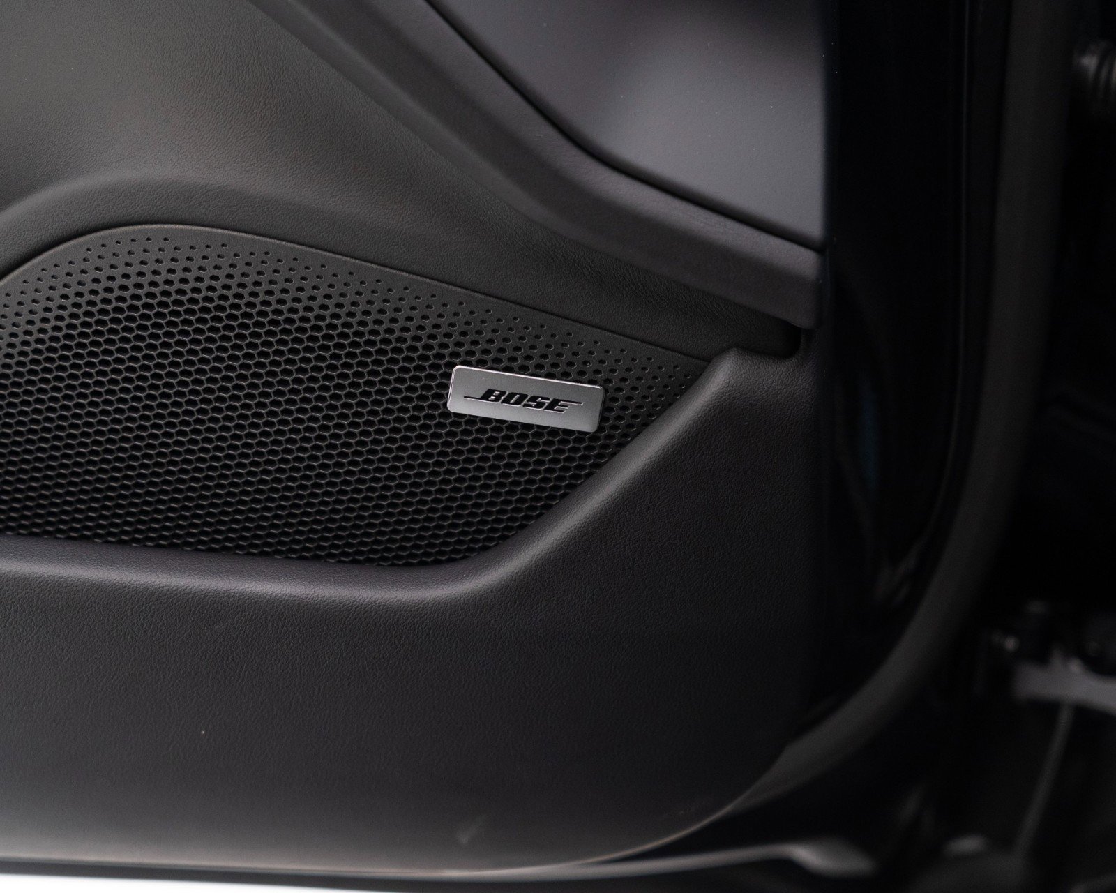 New 2026 Porsche Taycan GTS image 26