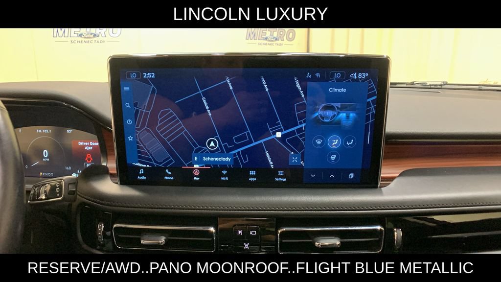 Used 2023 Lincoln Nautilus Reserve AWD/4WD image 38