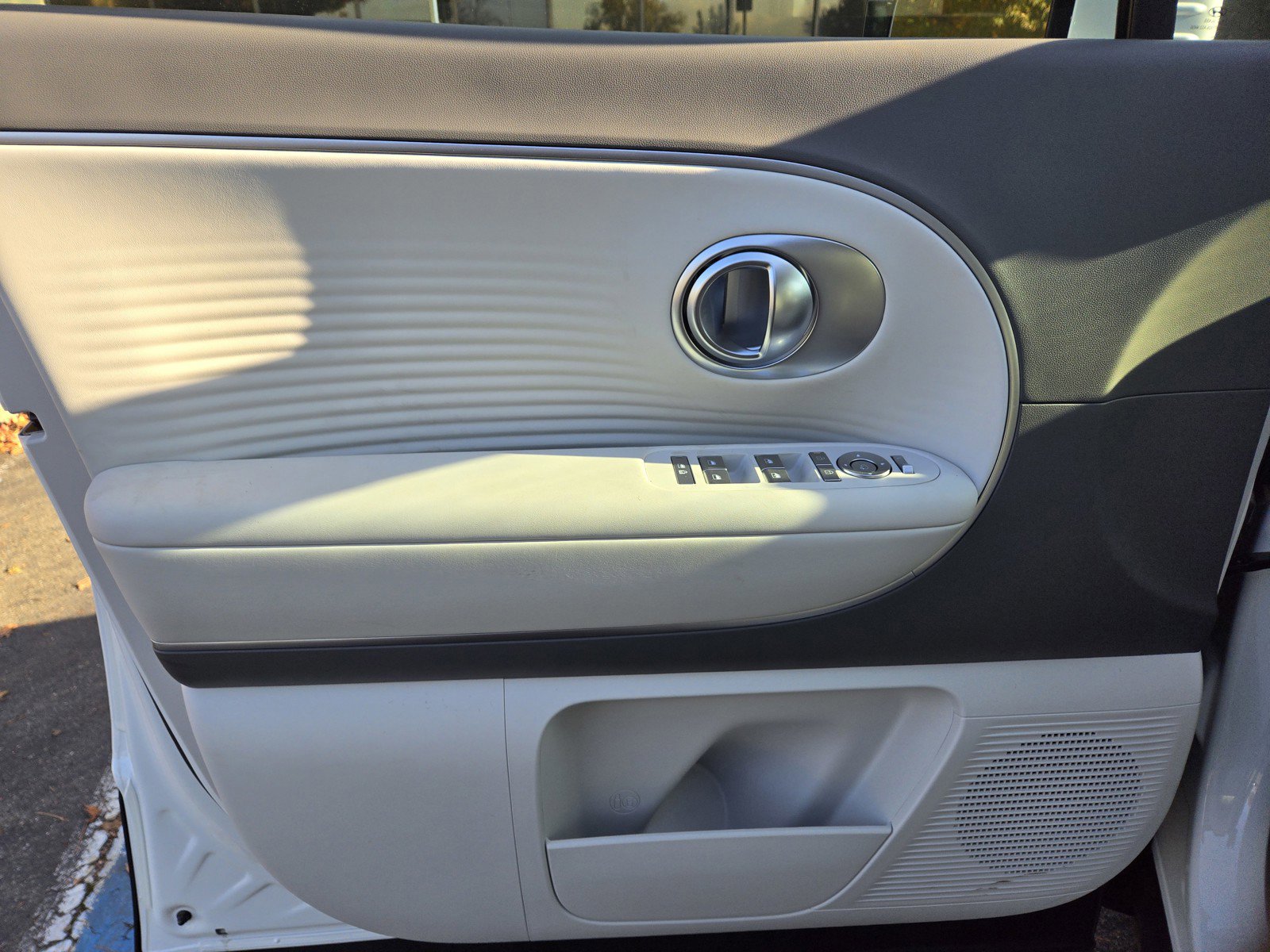 New 2026 Hyundai Ioniq 9 SEL image 19