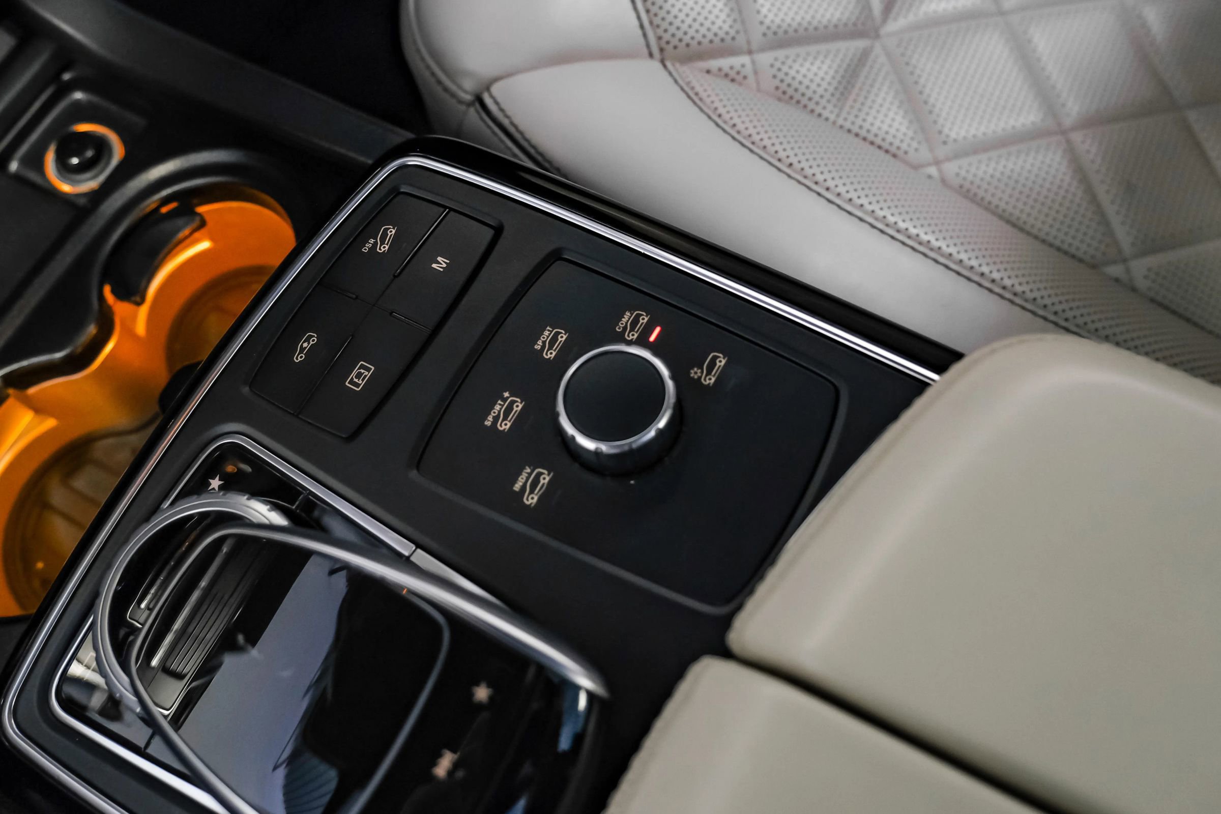 Used 2017 Mercedes-Benz GLE 43 AMG GLE 43 Sport Utility 4D image 21